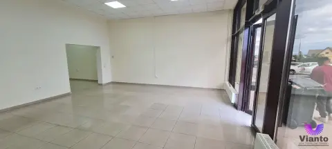 Spatiu comercial parter 2 camere 130 mpu | Neppendorf Turnisor