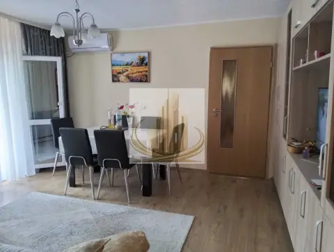 Proprietar vand apartament cu 2 camere