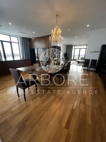 Penthouse 5 camere 250 mp lângă Ambasada SUA , zona Băneasa București