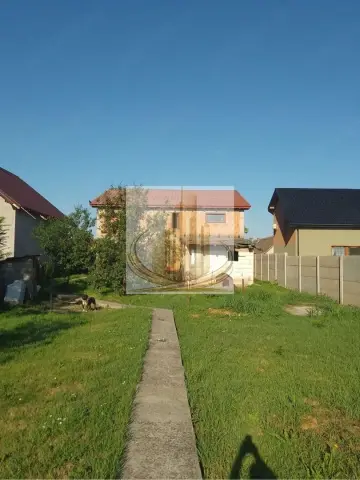 Casă individuala + construcție nouă | Dudeștii Noi | Teren 1.300 mp