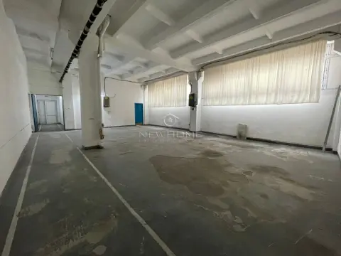 Spatiu depozitare 250 mp, in Piata 1 MAI zona Clujana