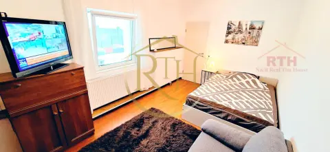 Apartament cu 1 cameră și terasă proprie de închiriat – Cheltuieli incluse