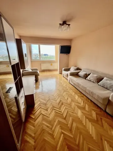 Apartament de inchiriat
