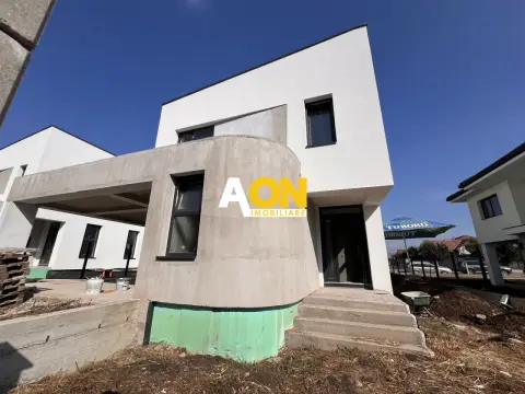 Casă Individuala 4 Camere | 3 Bai | 120 mp utili | Zona Alba-Micești