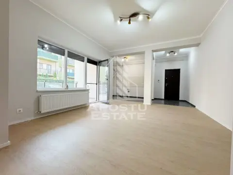Apartament 3 camere de vanzare, terasa, zona Braytim