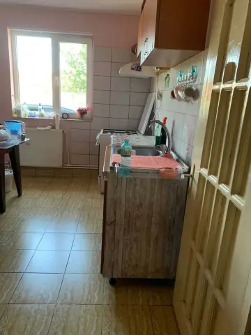 Casă 3 camere, în Tulucești