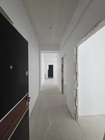 APARTAMENT 3 CAMERE -INTABULAT-80MP UTILI- 100.000 EURO