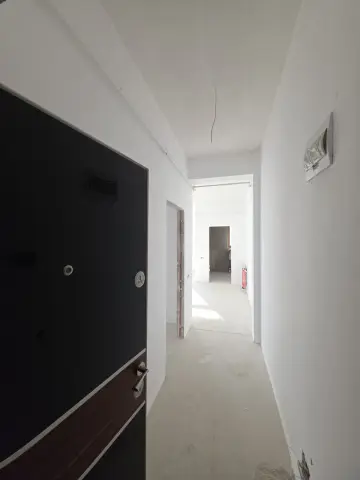 APARTAMENT 2 CAM- INTABULAT- SUPER ZONA