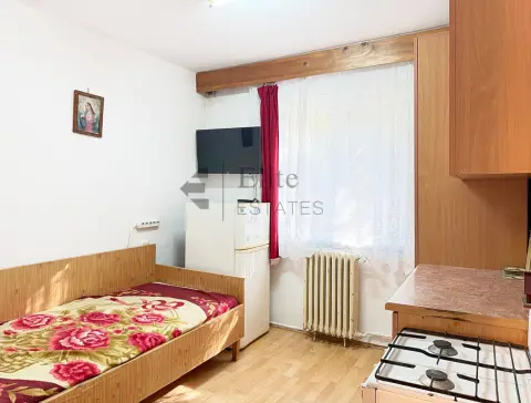 Garsoniera central in Oradea | Parter | Schimb