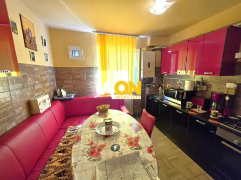 Apartament 2 camere, 56 mp utili, etaj 2, mobilat, utilat, Cetate