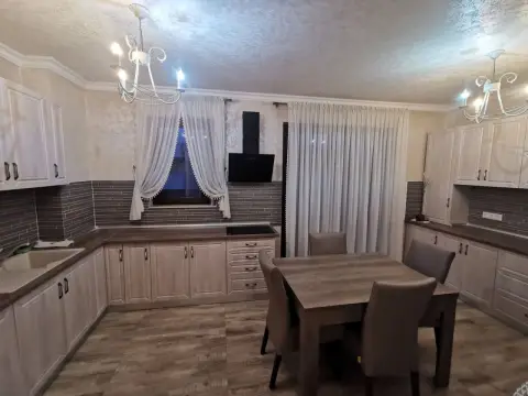 Penthouse , zona Isu, spatios !