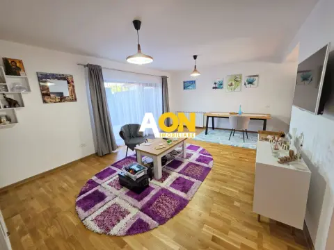 1/2 Duplex la cheie, 3 camere, 208 mp teren, Barabant