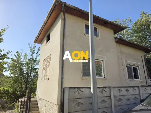 Casa S+P, 4 camere, 2 bai, 735 mp teren, Cetate, zona HCC