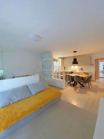 4Decomandate-125mp-Etaj 1-Modern-2Bai-Terasa-Parcare-Avantgarden