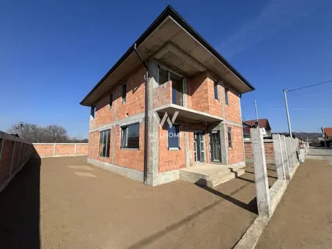 Casa individuala cu Dormitor la PARTER in Cristian-Sibiu