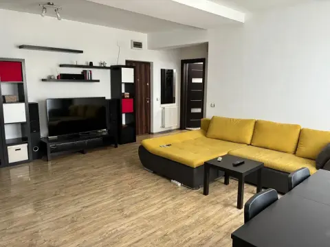 Inchiriez apartament 2 camere Prelungirea Ghencea cu loc de parcare.