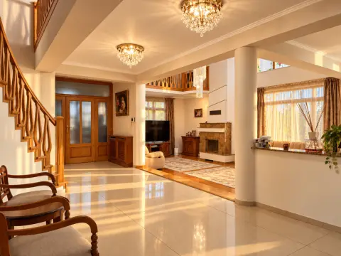 Vila Exclusivista cu Piscina | Zona Premium Oradea