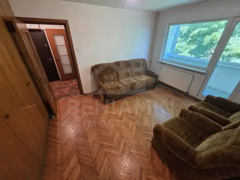 2Camere-50mp-Etaj 3-Centrala Termica-Mobilat-Utilat-Cartier Astra