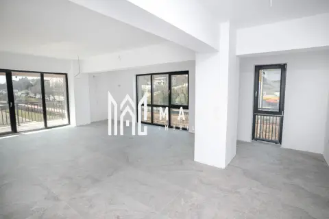 Apartament 3 camere | 110MP | Bloc Nou
