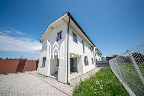 Casă de vânzare Șelimbăr | triplex | 4 camere | 115 mpu