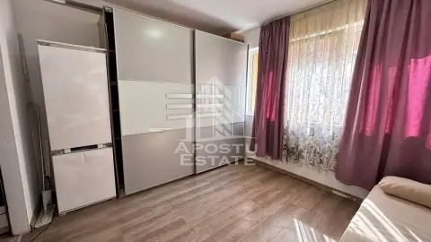 Garsoniera de vânzare la etajul 1 in zona UMT ,Timisoara