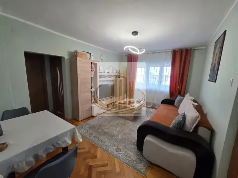 Apartament 3 camere | Gheorghe Lazăr | 61 mp | Renovat recent |