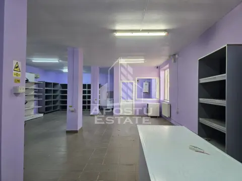 Spatiu comercial, cu locuinta, in Curtici