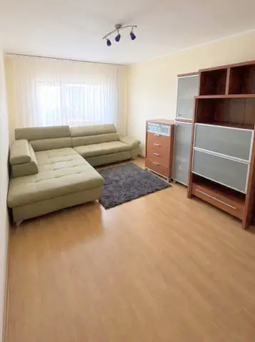 APARTAMENT 3 CAMERE DECOMANDAT – MAZEPA 2 – ETAJ INTERMEDI...