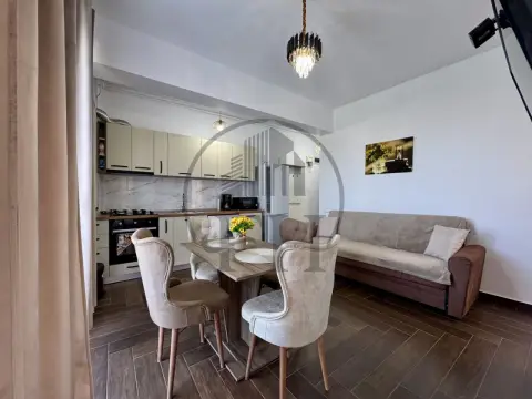 Apartament 3 camere de vânzare Mamaia Sat, Constanța