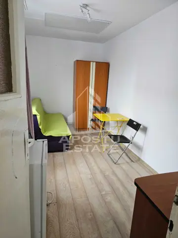 Garsoniera de inchiriat, în zona Complexul studențesc