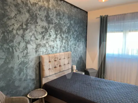 Apartament modern cu 3 camere, mobilat și utilat l parcare inclusă