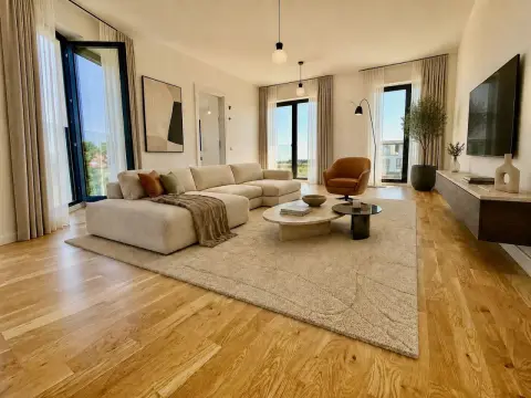 Vand Apartament 2 camere in imobil nou Pipera