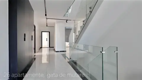 Vand Apartament 2 camere cu terasa in imobil nou Pipera - A17