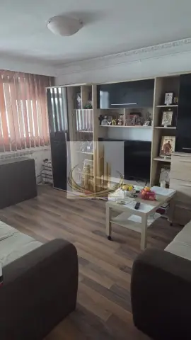 Vand Apartament două camere confort unu