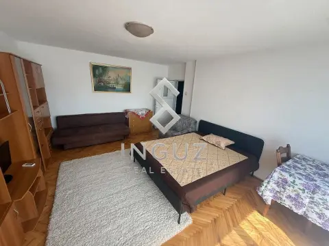 **Garsonieră modernă de închiriat – Unirii, Str. Octavian Goga nr. 24,