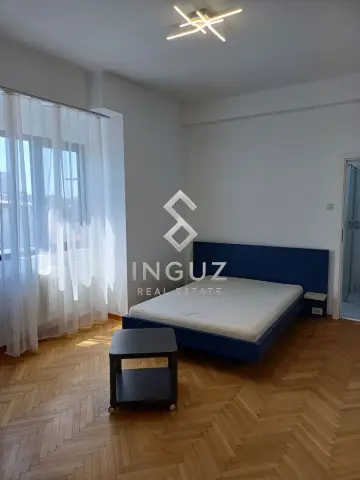 Garsonieră de închiriat – Piața Romană, București