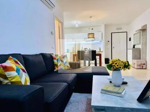 Apartament de lux cu panoramă spectaculoasă Fructus Plaza – investitie