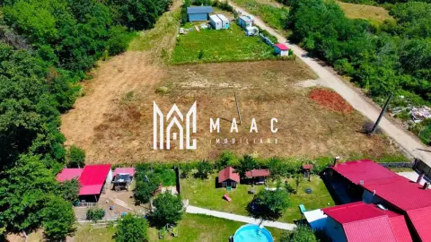 Teren intravilan de vânzare | Budești | 3.000 mp