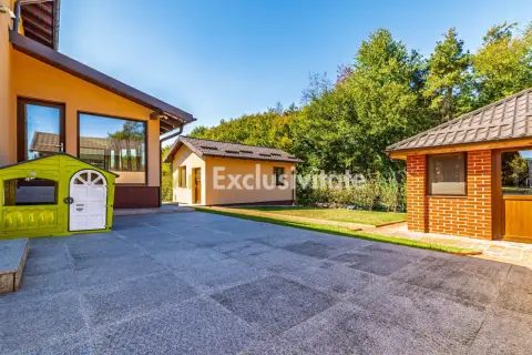Casa Balotesti - Bascov (Pitesti, Arges) - 700 mp teren