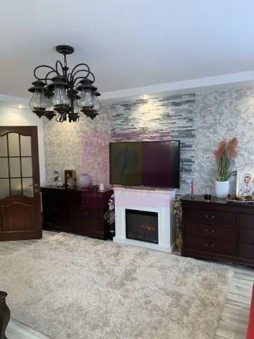 Apartament 3 camere Nerva Traian stradal