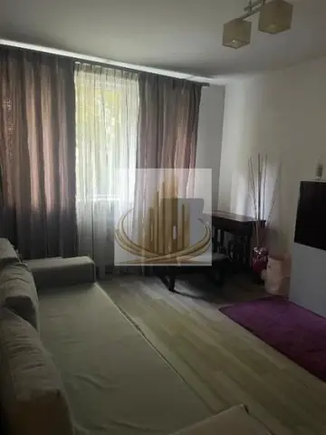 Vand apartament 2 camere mobilat+boxa