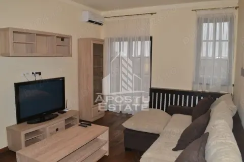 Apartament cu 2 camere de închiriat- centrala proprie, zona Ronat