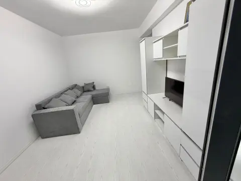 Ap 2 cam. doua balcoane, Militari Residence - comision 50%
