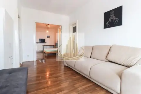 Apartament 3 camere, la 2 minute de metrou Piața Muncii