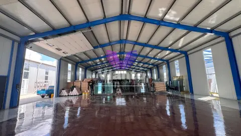 Hala industriala 600 mp si curte libera 700 mp, - Parcul Industrial Sura Mare
