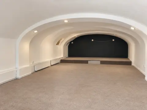 Spatiu comercial de inchiriat | Ultracentral Oradea | 270 mp