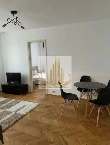 Apartament cu 2 camere, zona Take Ionescu 93000 EURO
