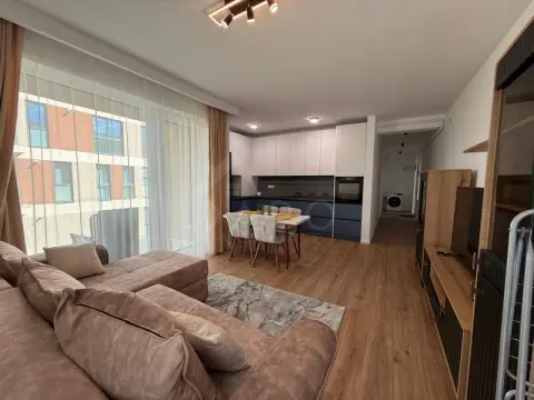 Inchiriez apartament cu 2 camere , bloc nou