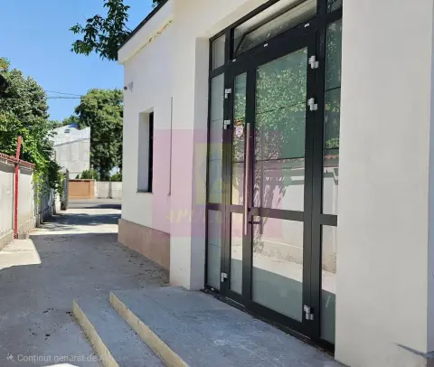 Vilă pentru birouri | 140 mp | Curte privată și 3 locuri de parcare |