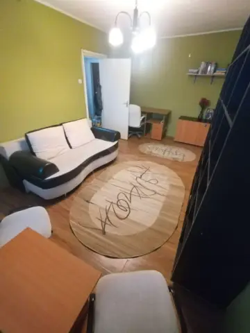 Închiriez apartament cu doua camere în Aleea Carpați